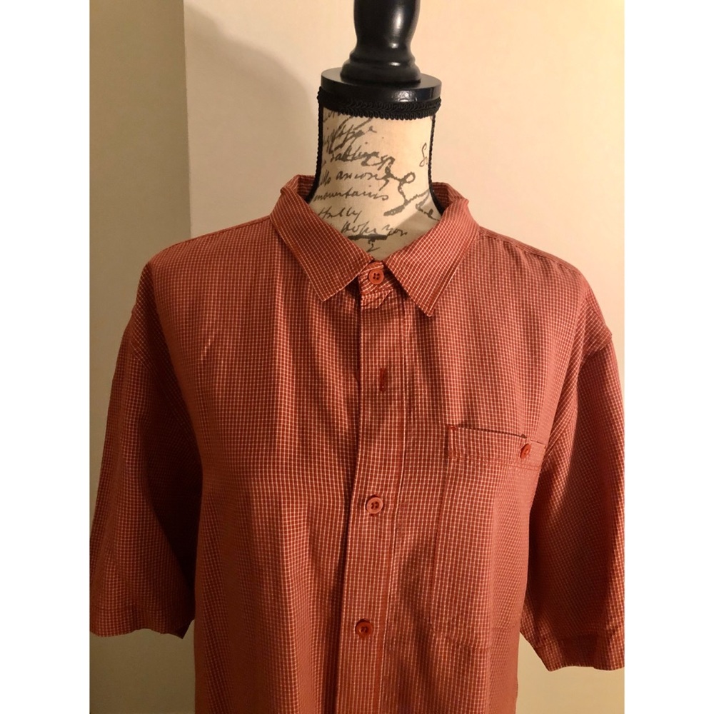 2/$40 North Face Men’s Casual Button Down Shirt